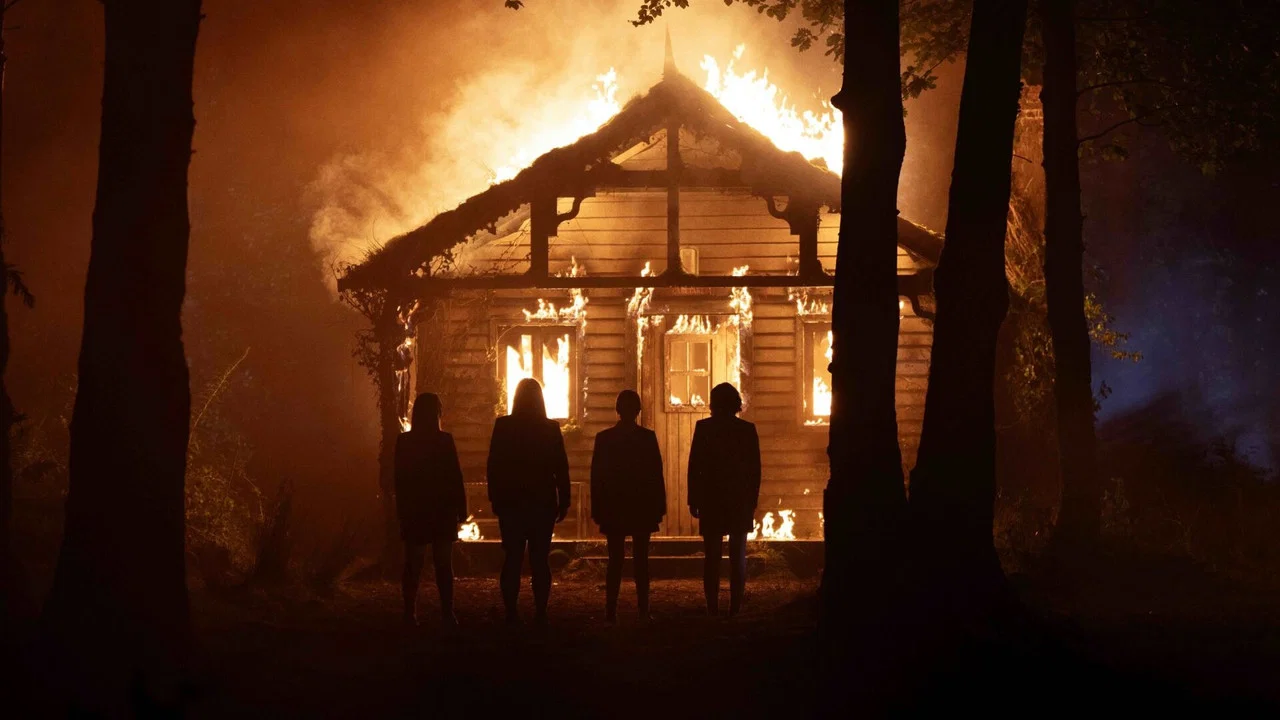 How to Get to Heaven from Belfast Series Screenshot 3